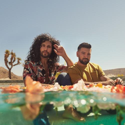 DAN + SHAY 