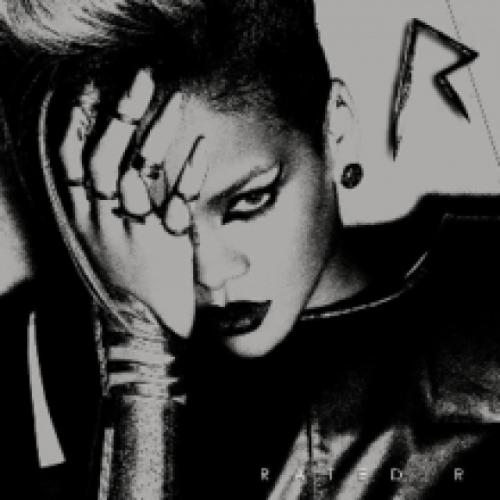 RIHANNA 