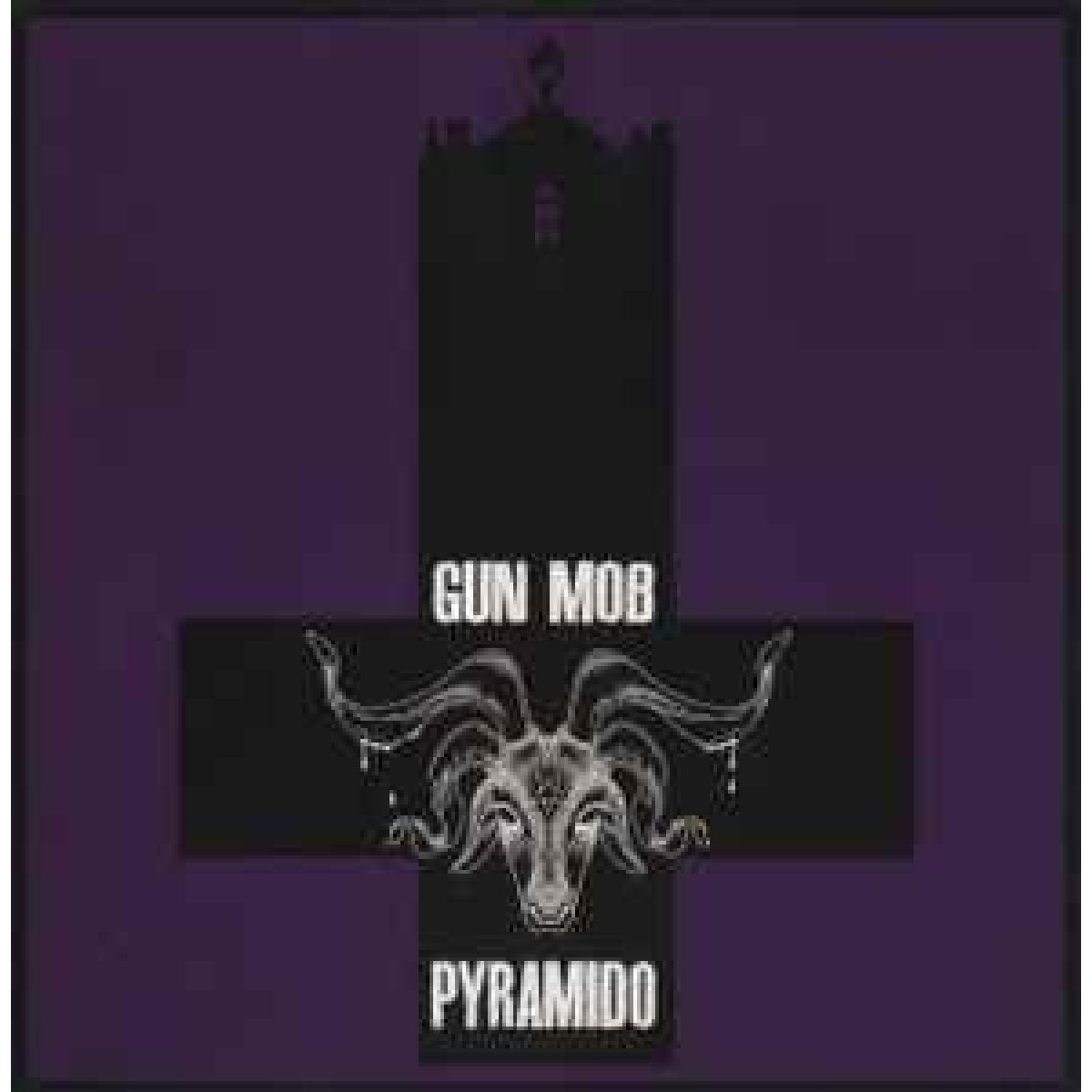 Pyramido / Gun Mob split CD