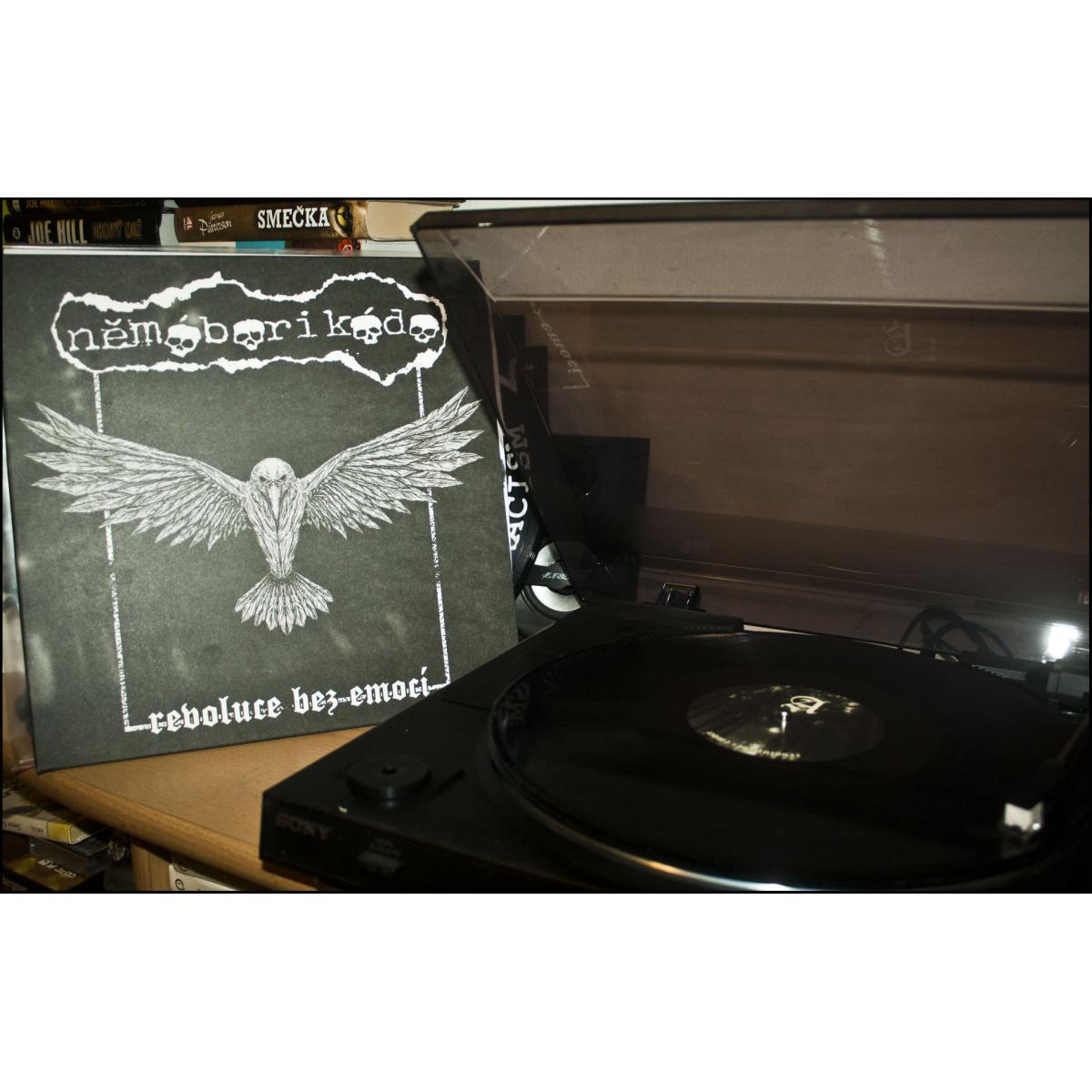 Němá Barikáda "Revoluce bez Emocí" LP